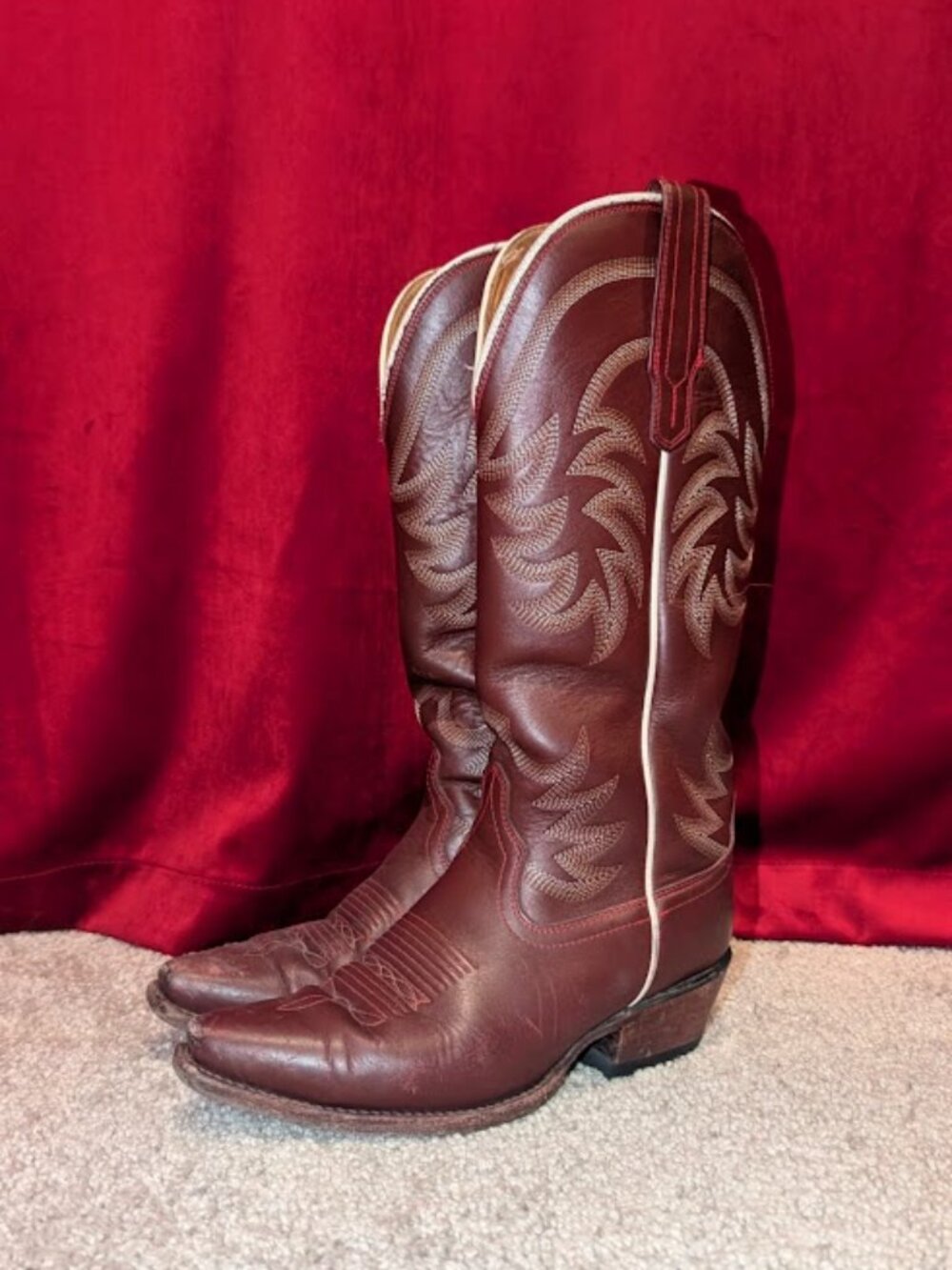 The Annie Tecovas Boot in Scarlet Cowhide